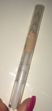 Photo of wet n wild Illumi-Naughty Highlighting and Concealing Pen uploaded by danielle l.