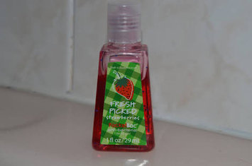 Photo of Bath & Body Works® FRESH PICKED Pomegranate Gentle Foaming Hand Soap uploaded by Babi M.