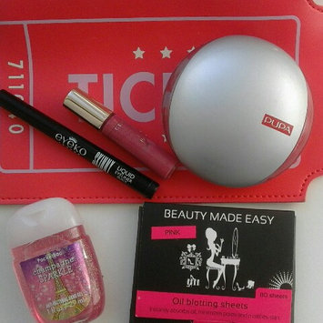 Photo uploaded to #MyMakeupBag by Julia D.