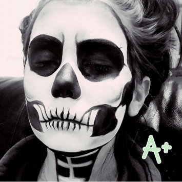 Photo uploaded to #HalloWIN by Laura M.
