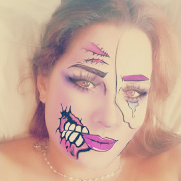 Photo uploaded to #HalloWIN by Emelsyth O.