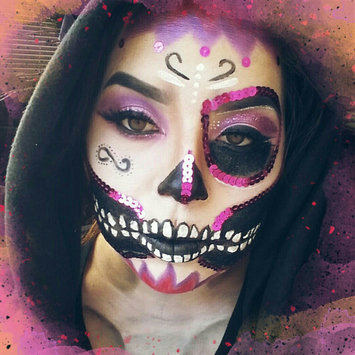 Photo uploaded to #HalloWIN by Lupita T.