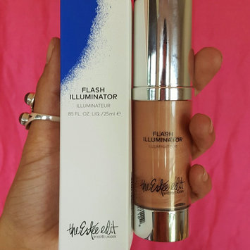 Photo of The Estée Edit by Estée Lauder Flash Illuminator uploaded by Jasmine G.