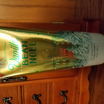 Photo of Bath & Body Works® Holiday Tradition Vanilla Bean Noel Body Lotion uploaded by Grace l.