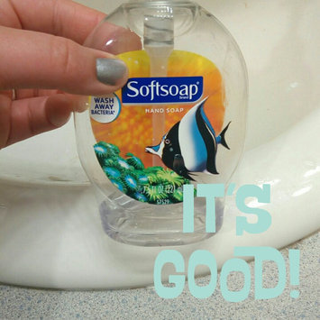 Photo of Softsoap® Crisp Cucumber & Melon Liquid Hand Soap uploaded by Jackie M.