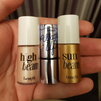 Photo of Benefit Cosmetics Highlighter Hotshots uploaded by Janelle M.