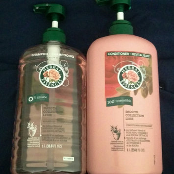 Photo of Herbal Essences Smooth Collection Shampoo uploaded by Lisa R.