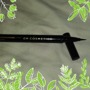 Photo of CITY COLOR Barely Exposed Eye Shadow Palette Day/Night uploaded by Stephanie W.