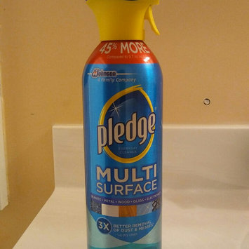 Photo of Pledge Multi-Surface Spray uploaded by Leidi R.