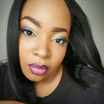 Photo of Black Opal Deluxe Finishing Powder Medium uploaded by Alexyz J.