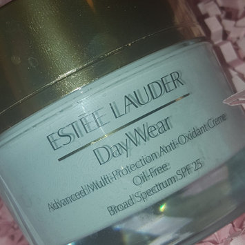 Photo of Estée Lauder DayWear Advanced Multi-Protection Anti-Oxidant Creme SPF15 uploaded by Rosanna D.