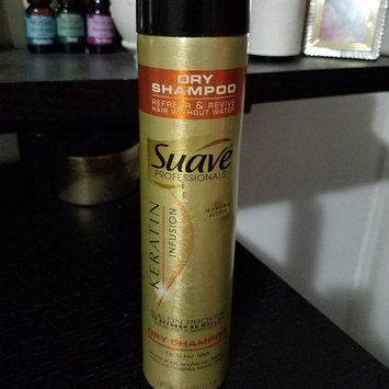 Photo of Suave® Professionals® Keratin Infusion Dry Shampoo uploaded by Veronica N.