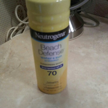 Photo of Neutrogena® Beach Defense® Water + Sun Protection Sunscreen Spray Broad Spectrum SPF 70 uploaded by Leidi R.