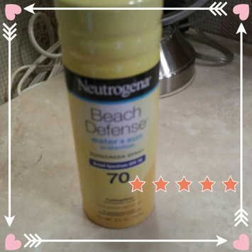 Photo of Neutrogena® Beach Defense® Water + Sun Protection Sunscreen Spray Broad Spectrum SPF 70 uploaded by Leidi R.