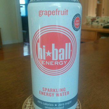 Photo of Hi Ball Energy Hi-Ball Energy Grapefruit Sparkling Energy Water, 16 fl oz, (Pack of 12) uploaded by Marlène G.