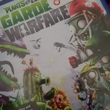 Photo of Plants vs Zombies Garden Warfare PS4 by PS4 uploaded by keren a.