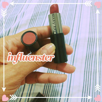 Photo of Mary Kay Signature Creme Lipstick ~ Apple Berry uploaded by Tuanne M.