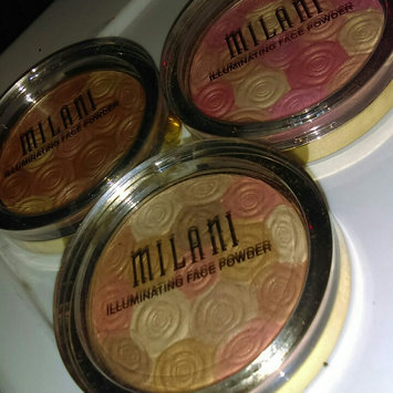 Photo of Milani Illuminating Face Powder uploaded by Lorena S.