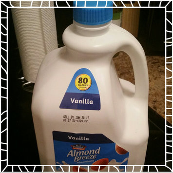 Photo of Almond Breeze® Almondmilk Vanilla uploaded by Kei H.