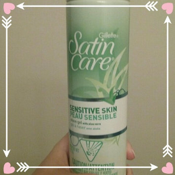 Photo of Gillette Satin Care Sensitive Skin Shave Gel for Women uploaded by Arlette P.