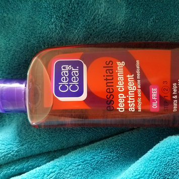 Photo of Clean & Clear® Essentials Deep Cleaning Astringent uploaded by LaChandra J.