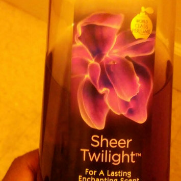 Photo of Caress® Sheer Twilight™ Black Orchid & Juniper Oil Scent Body Wash uploaded by Angel D.
