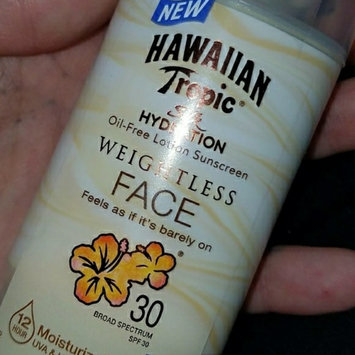 Photo of Hawaiian Tropic® Silk Hydration Weightless SPF 30 Face Sunscreen uploaded by Ashely M.