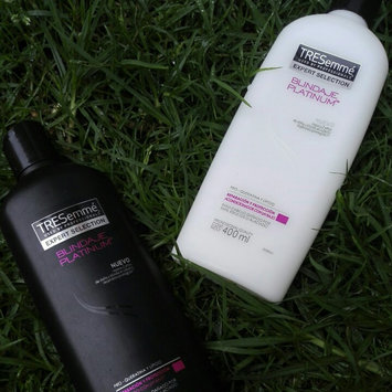 Photo of TRESemmé Smooth & Silky Conditioner uploaded by Paola G.