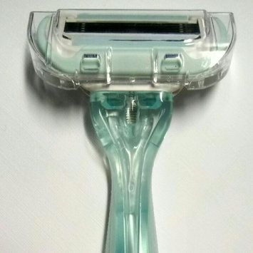 Photo of Gillette Venus Embrace Sensitive™ Disposable Razor uploaded by Cristal W.