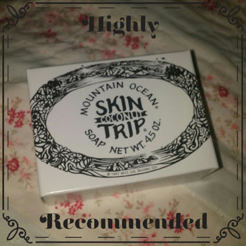 Photo of Mountain Ocean Skin Trip Coconut Soap 4.5 oz uploaded by Darby S.