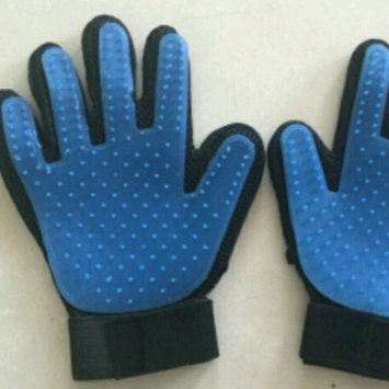 Photo of True Touch Deshedding Glove uploaded by Crystal W.