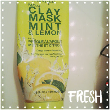 Photo of Freeman Feeling Beautiful Clay Mask Mint & Lemon uploaded by Stacy A.