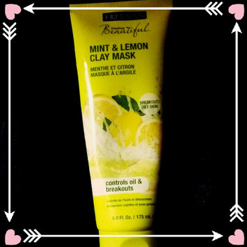 Photo of Freeman Feeling Beautiful Clay Mask Mint & Lemon uploaded by Cristina M.