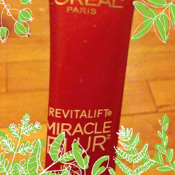 Photo of L'Oréal Paris RevitaLift Anti-Wrinkle + Firming Day Cream SPF 18 uploaded by Brianne G.