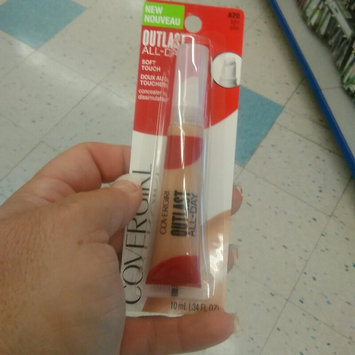 Photo uploaded to COVERGIRL Outlast All-Day Soft Touch Concealer by kimberly s.