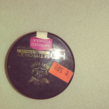 Photo of Ruby Kisses HD SET n' Forget SETTING POWDER uploaded by Alexis G.