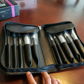Photo uploaded to SEPHORA + PANTONE UNIVERSE™ Color Gaze Brush Set by Gael L.