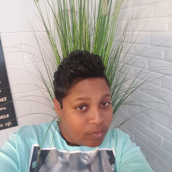 Photo of Bed Head Masterpiece™ Massive Shine Spray uploaded by Lisa H.