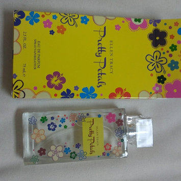 Photo of Ellen Tracy Pretty Petals 2.5 Edp Sp uploaded by Leidi R.