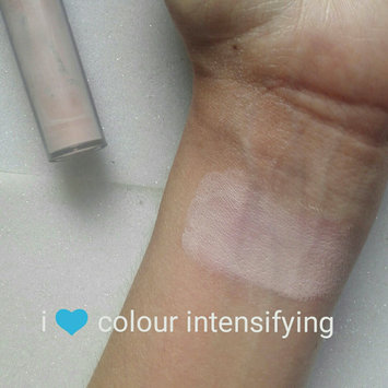 Photo of Essence I Love Colour Intensifying Eyeshadow Base uploaded by lisa f.