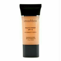 Photo Finish Foundation Primer SPF 20 Dermaxyl Complex uploaded by fatima ezzahra B.
