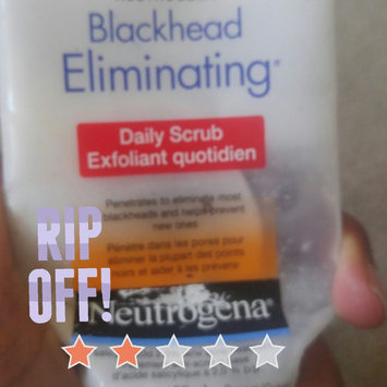 Photo of Neutrogena® Blackhead Eliminating Daily Scrub uploaded by Naomi&Maeva F.