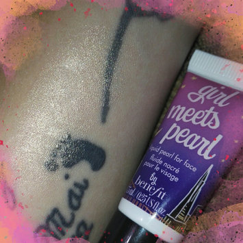 Photo of Benefit Cosmetics Girl Meets Pearl Luminizer uploaded by Miizzey W.