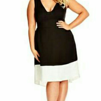 Photo of Sweet Stripe Contrast Ponte Dress uploaded by fatima ezzahra B.