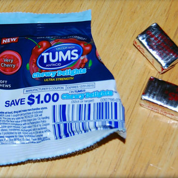 Photo of Tums Chewy Delights Cherry Calcium Soft Chews - 32 Count uploaded by Noùr S.