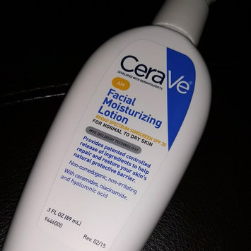 Photo of CeraVe AM Facial Moisturizing Lotion uploaded by Jade T.