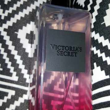 Photo of Victoria's Secret Bombshell Fragrance Mist uploaded by Mihaela T.