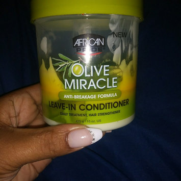 Photo of African Pride Olive Miracle Leave in Conditioner, 15 oz uploaded by Juanita B.