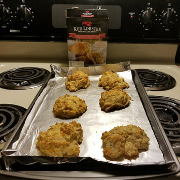 Photo of Red Lobster Cheddar Bay Biscuit Mix 11.36 oz uploaded by Amber M.