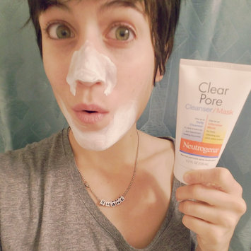Photo of Neutrogena® Clear Pore Cleanser/Mask uploaded by Hannah C.
